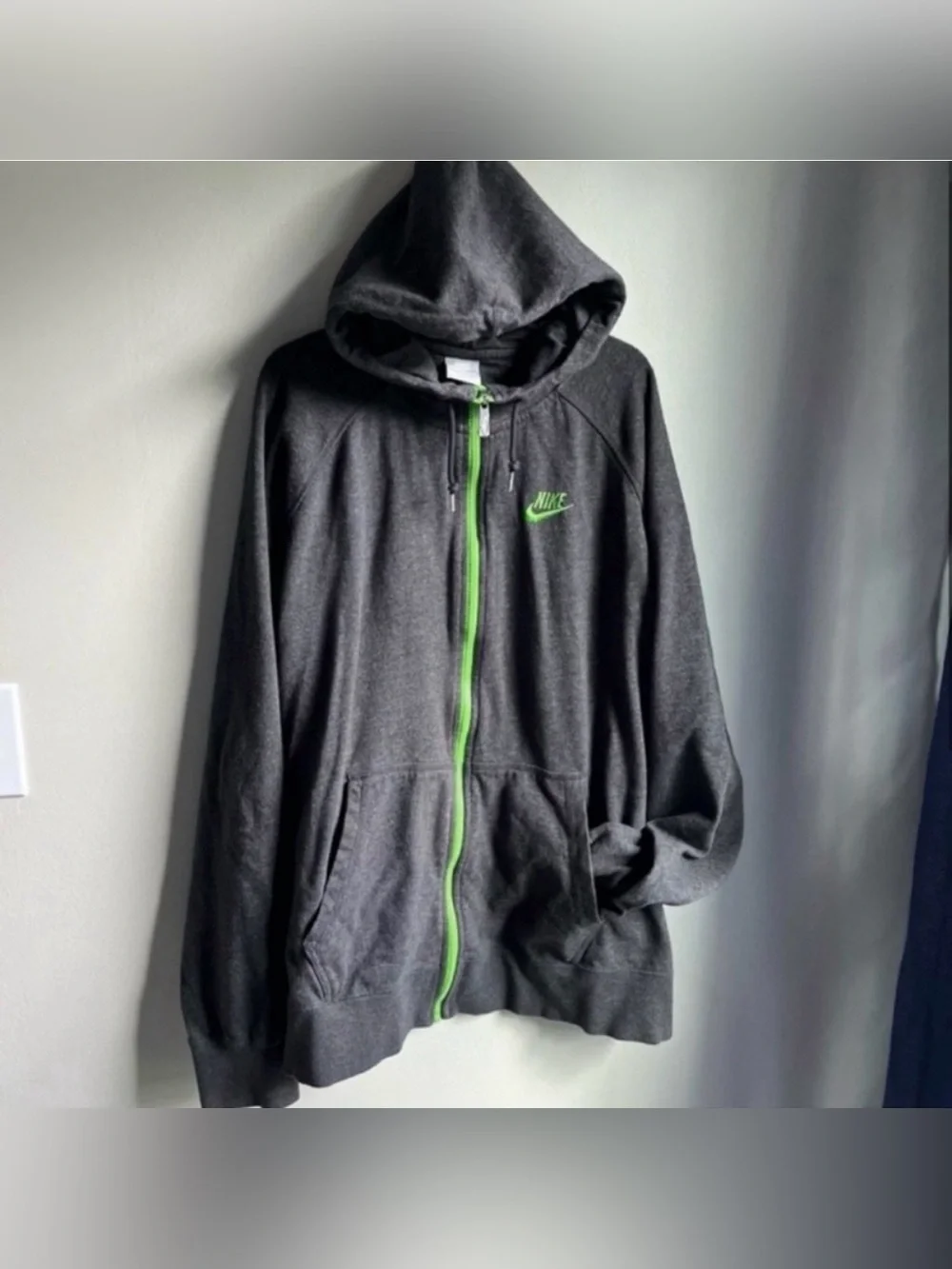 Nike Zip Up Hoodie Sweatshirt Gray and Neon Green XXL